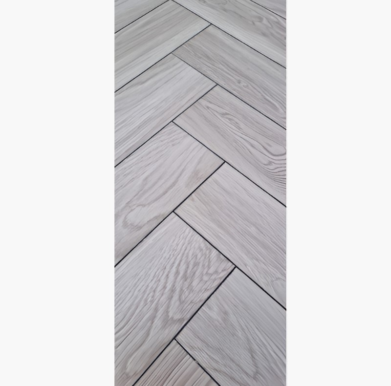 Ламинат Мадера Herringbone (0,06) Пекан Белый 004 12,3/34 (Акция) У